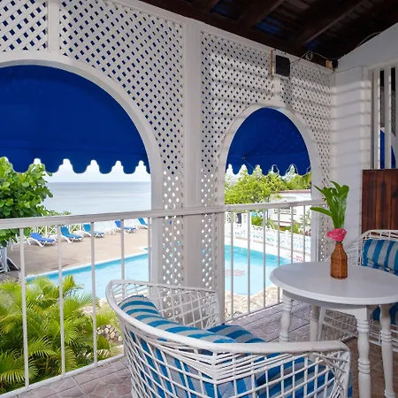 Hibiscus Lodge Hotel-3
