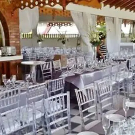 Village Hotel-3